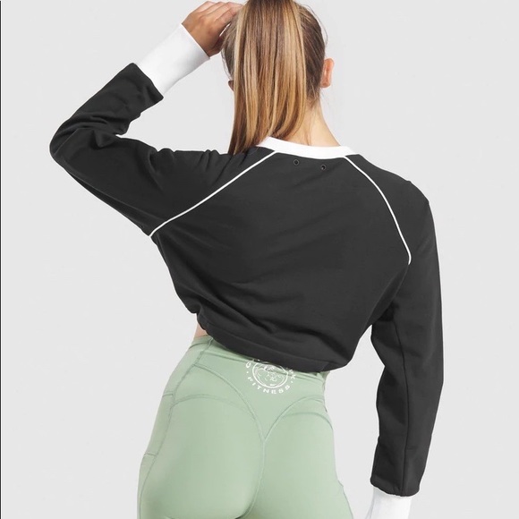 Gymshark Legacy Cropped Sweater *IN GREY* - Picture 4 of 10